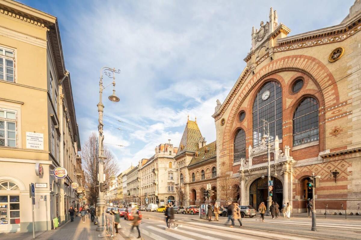 Vamhaz Boulevard Apartments Budapest Exterior foto